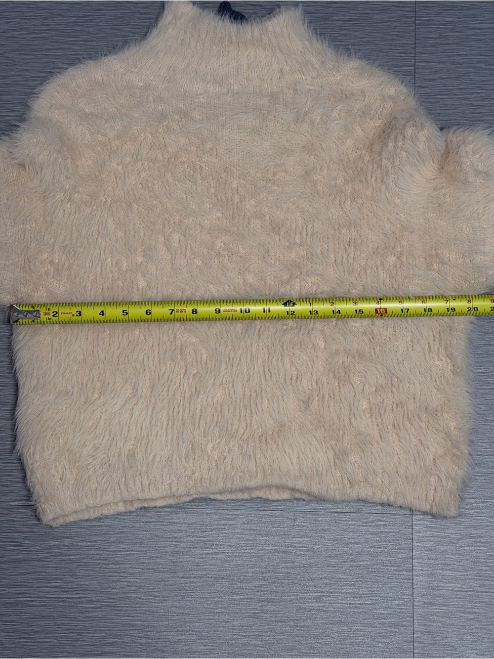 Lulus Cream Eyelash Fuzzy Mock Neck Cropped Sweater Size M - Picture 5 of 10